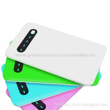 Slim durable 3,000mAh power station iPhone with LED lights, good design, various colors
